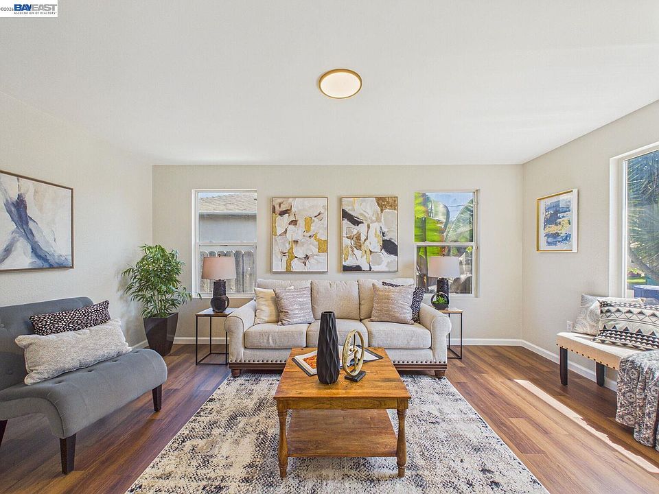 1st image of 2609 Mac Arthur Ave