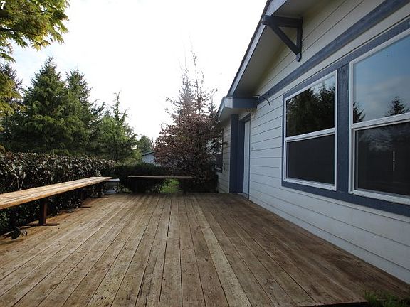5th image of 1919 SE 390th Ave