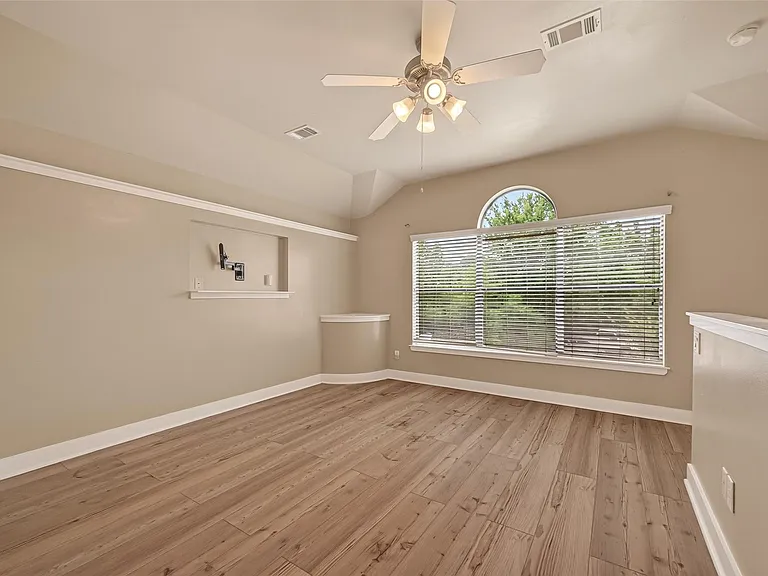 5941 S Loop E Fwy #104 — Photo 11