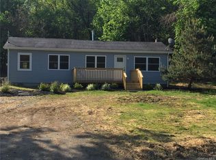 14 Herbst Dr, Monroe, NY 10950