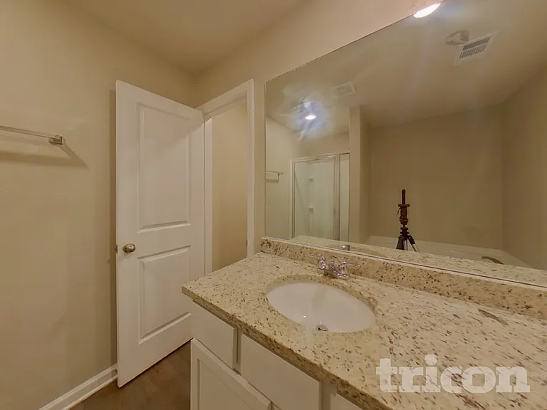 1392 Deutz Dr — Photo 8