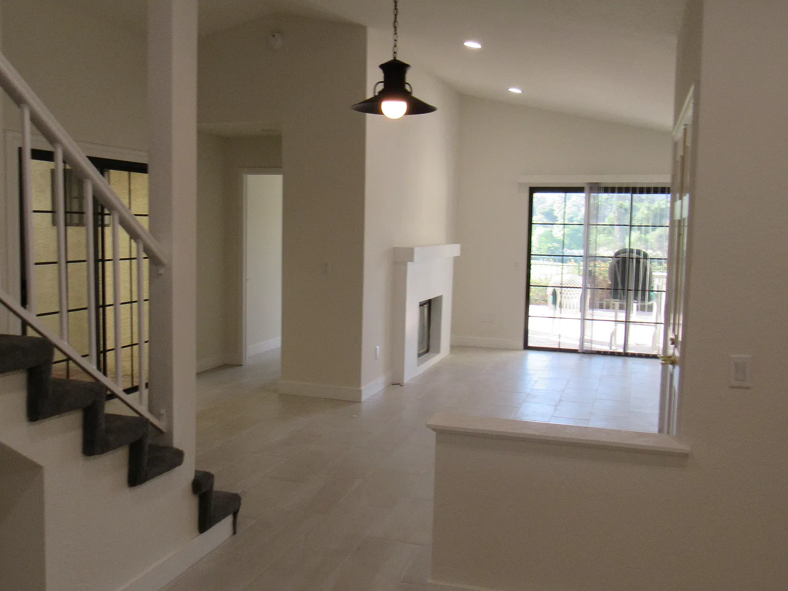 3 bed, 1535 sqft, $4,295 — Photo 4