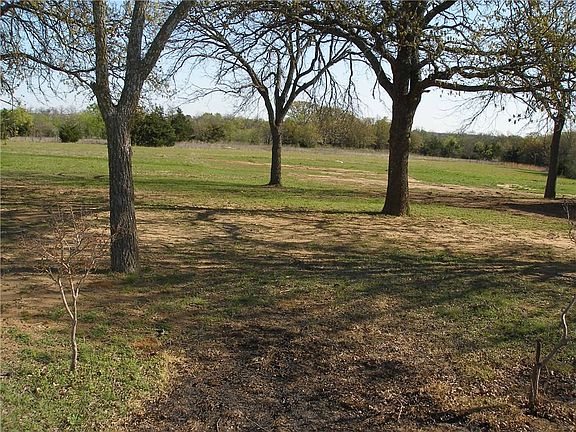 3rd image of 958 County Road 153