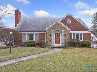 2366 Drummond Rd, Toledo, OH 43606