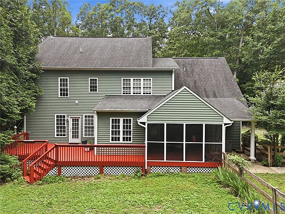 3rd image of 3337 Scarlet Oak Dr