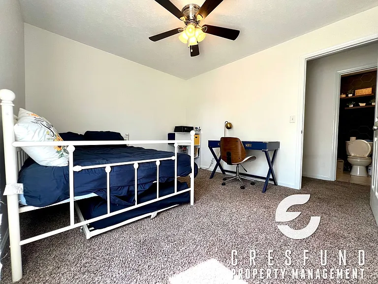 500 Runnymede Ct — Photo 19