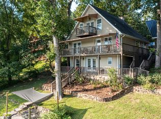 289 Thomas Dr, Eatonton, GA 31024