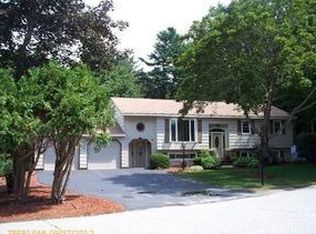 12 Saint Pierre St, Lewiston, ME 04240