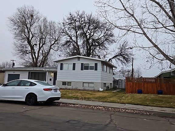 2nd image of 1185 N 6 E
