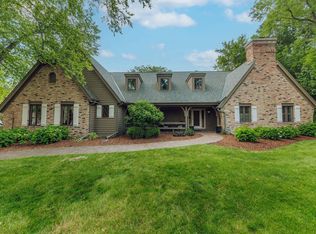 2175 Serene Cir, Brookfield, WI 53045