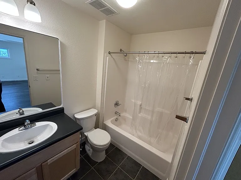 904 Avalon Ave — Photo 11