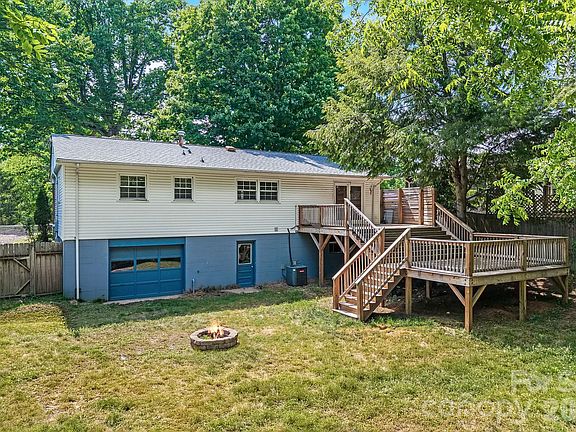 2nd image of 39 Grandview Rd