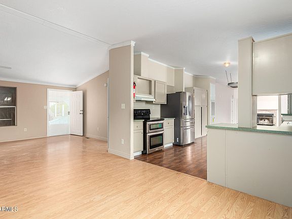 3rd image of 5308 S WHISPERING SANDS Drive