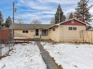 5929 N Stevens St UNIT A, Spokane, WA 99205