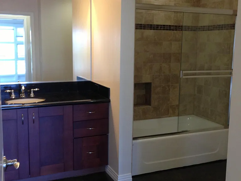 125 N Raymond Ave #409 — Photo 18