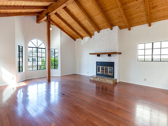 4th image of 1616 Morgan Ln