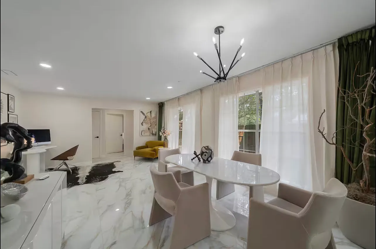 9003 Villa Park Cir — Photo 2