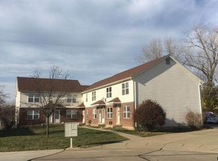 1322 Dartmouth Ct, Saint Charles, MO 63303