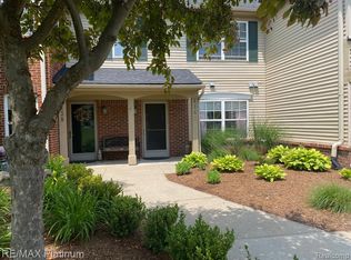4146 Hampton Ridge Blvd, Howell, MI 48843