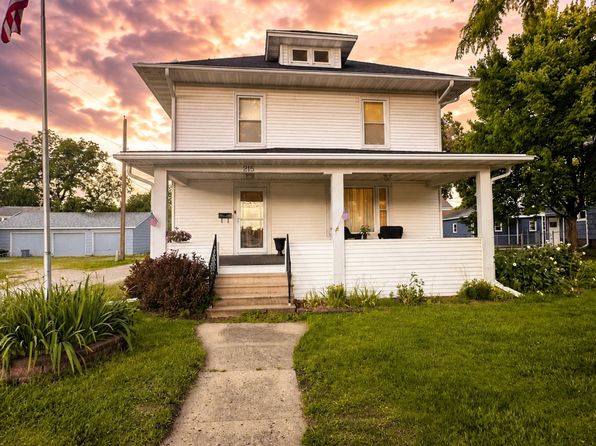 215 Marion St