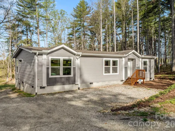 1923 Ridge Rd, Hendersonville, NC 28792