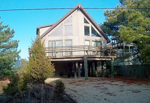1st image of 8 California Ave