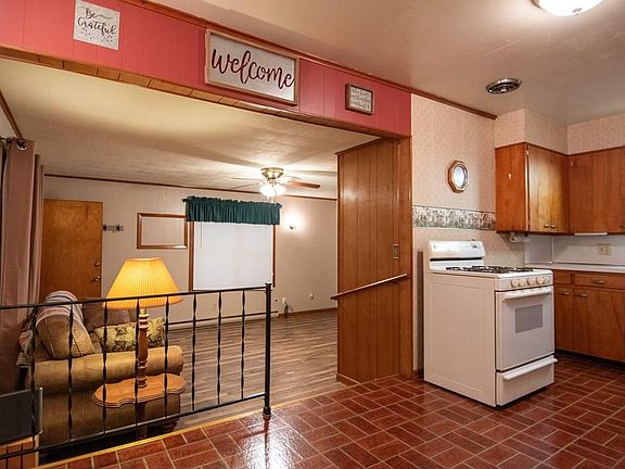 4th image of 112 Northpark Blvd