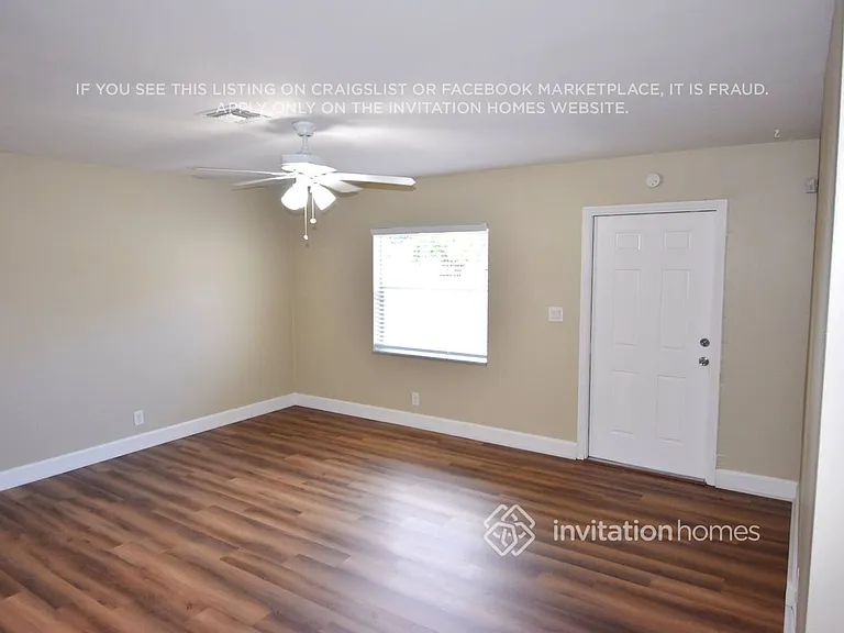 9681 SW 2nd St — Photo 2