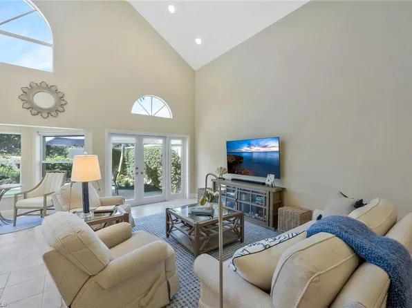 7089 Villa Lantana WAY, NAPLES, FL 34108