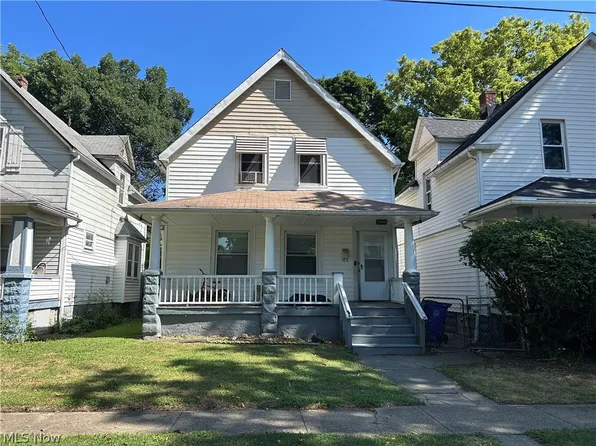 7500 Dearborn Ave, Cleveland, OH 44102