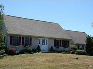 137 Irish Meetinghouse Rd, Perkasie, PA 18944