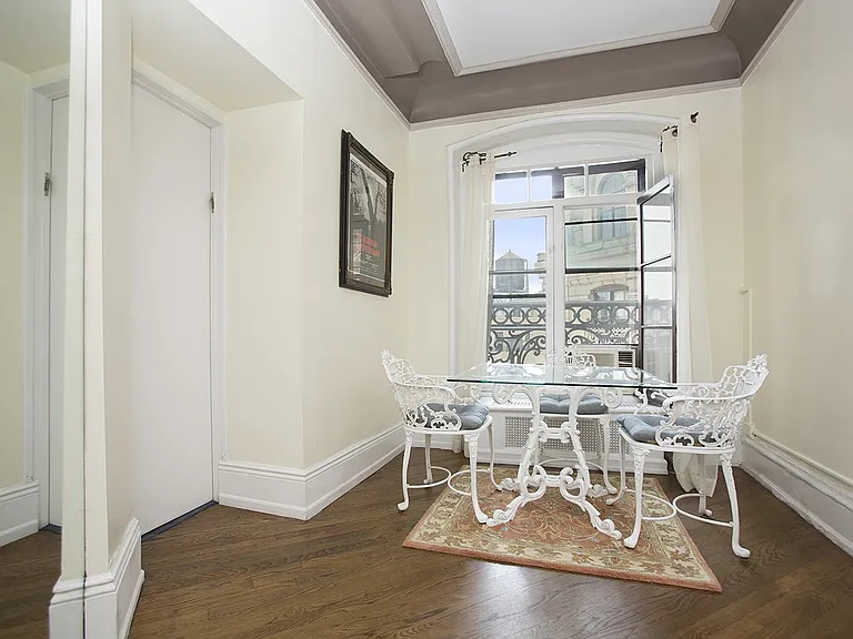 2109 Broadway #1462 — Photo 3