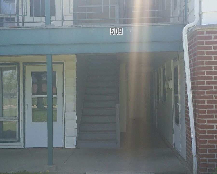 1st image of 509 Maple Ave APT 7B