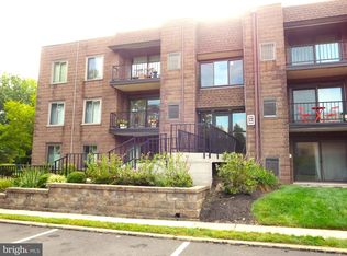 66 Oakridge Dr, Langhorne, PA 19047