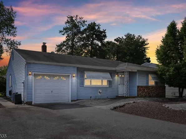 48 Sheepshead Drive, Toms River, NJ 08757