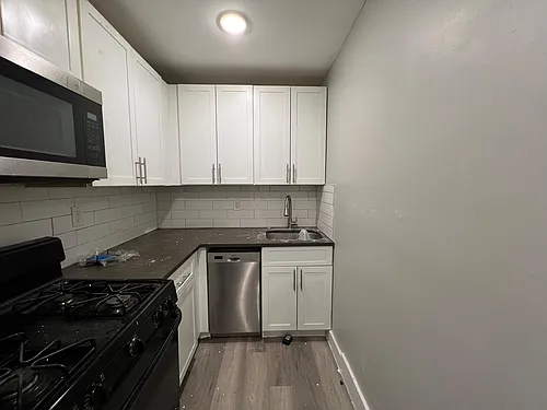 127 Wade St #17E Photo 1