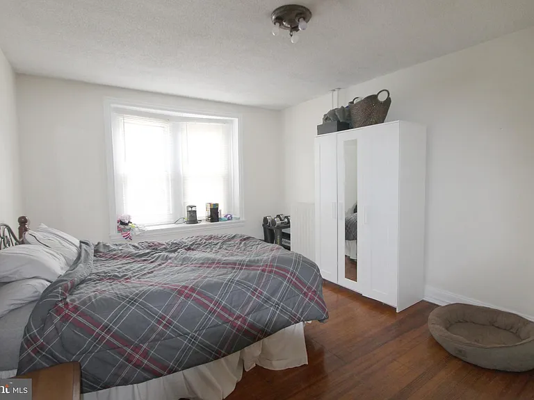 8422 Germantown Ave #2A — Photo 17