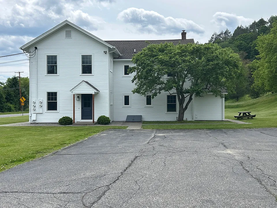 173 S Amenia Rd