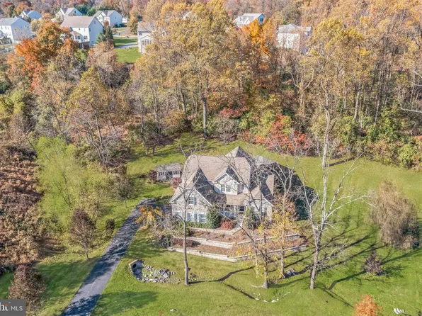 48 Butterworth Ct, Downingtown, PA 19335