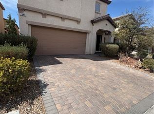 7045 Coventry Glenn Rd, Las Vegas, NV 89148