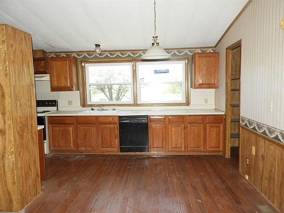 4th image of 23226 Highway 66 W