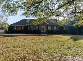 416 Hunters Pointe Dr, Indian Trail, NC 28079