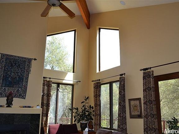 4th image of 6296 Canary Ln
