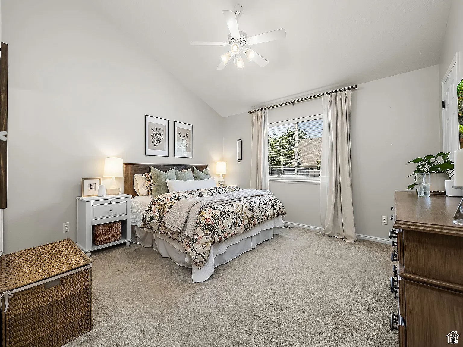 4 bed, 2020 sqft, $2,345 — Photo 1