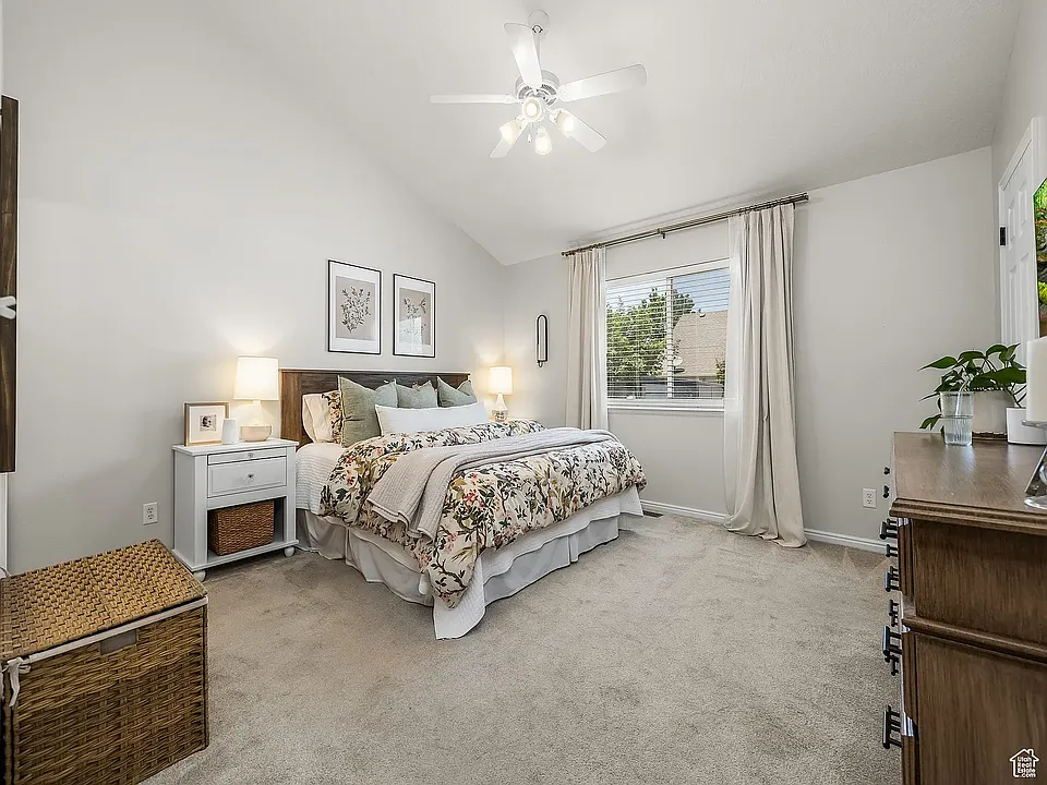 3090 W Davencourt Loop