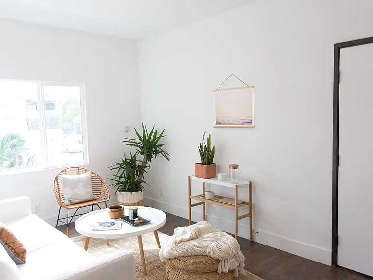 5957 Barton Ave #101 — Photo 6