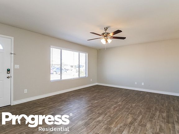 3rd image of 647 E Millett Ave
