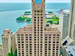 680 N Lake Shore Dr #1125, Chicago, IL 60611
