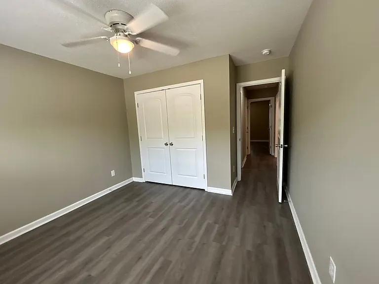 2570 Tindal Rd — Photo 12