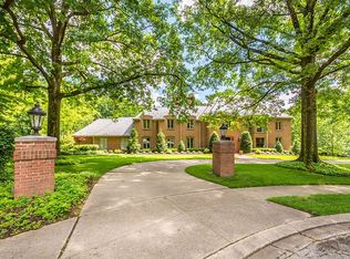 2015 Blairmont Dr, Pittsburgh, PA 15241